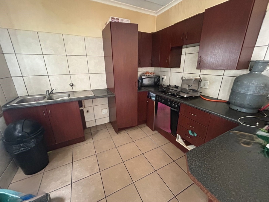 2 Bedroom Property for Sale in Bergsig North West